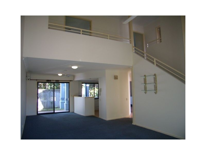 231/125 Hansford Rd, Coombabah QLD 4216