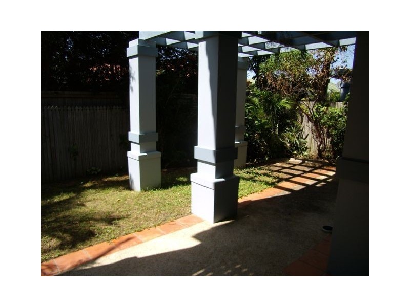 231/125 Hansford Rd, Coombabah QLD 4216