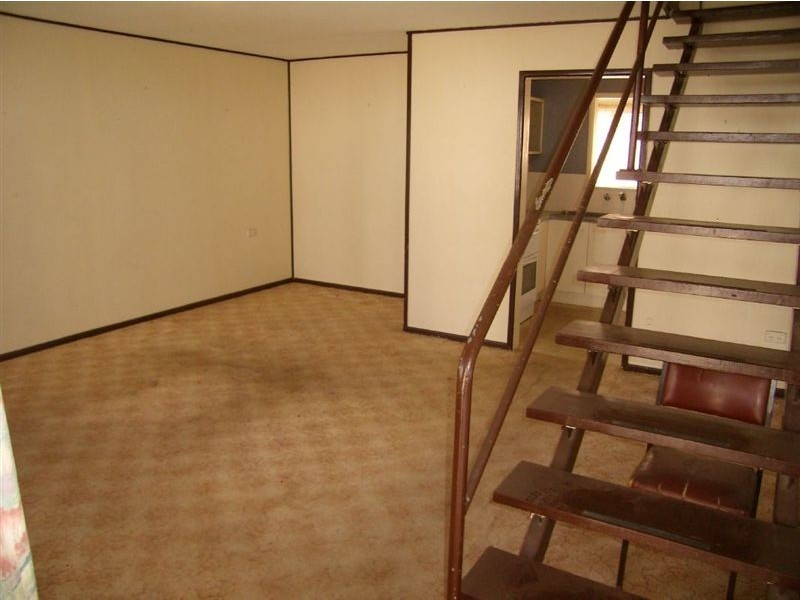 1/18 Oleander Ave, Biggera Waters QLD 4216