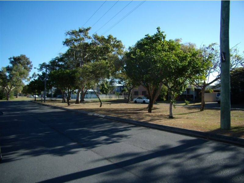 1/18 Oleander Ave, Biggera Waters QLD 4216