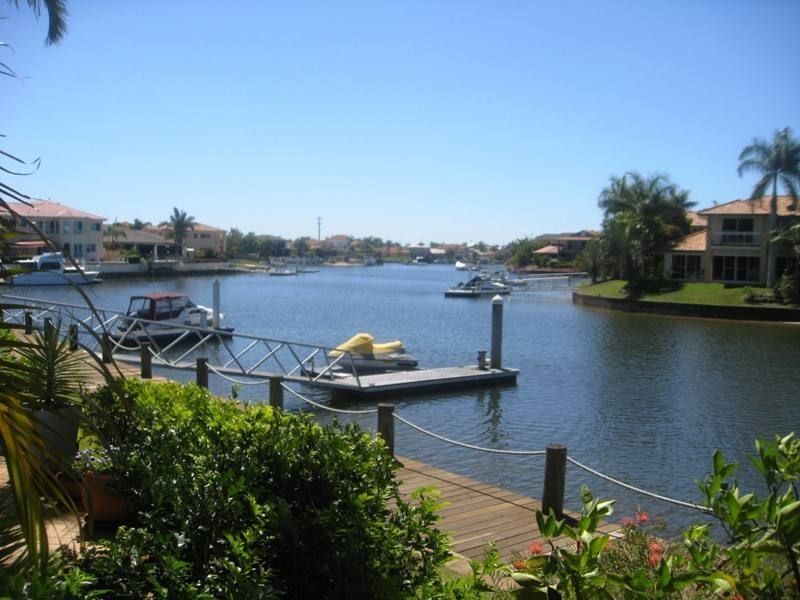 31/3 Lee Road, Runaway Bay QLD 4216