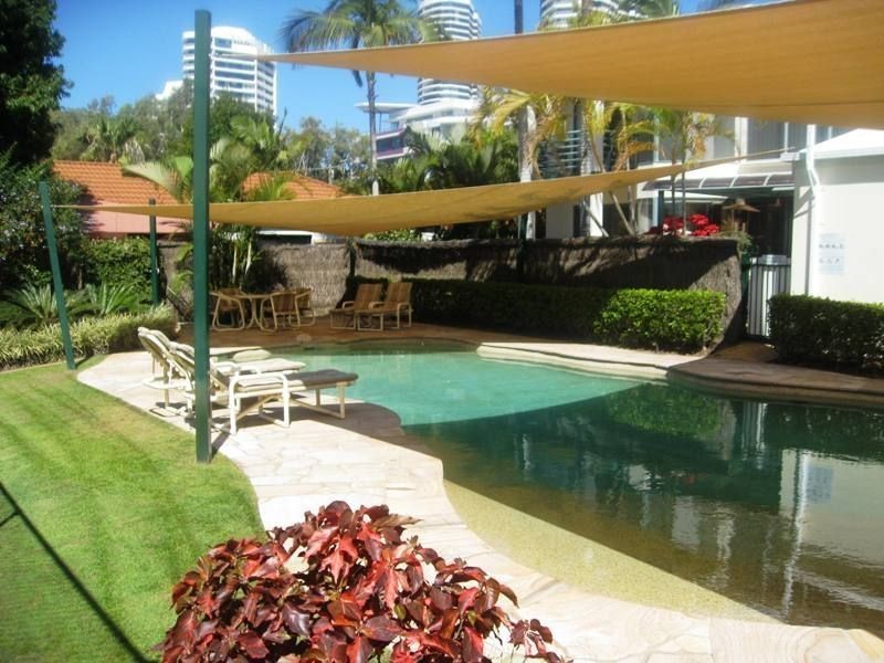 31/3 Lee Road, Runaway Bay QLD 4216