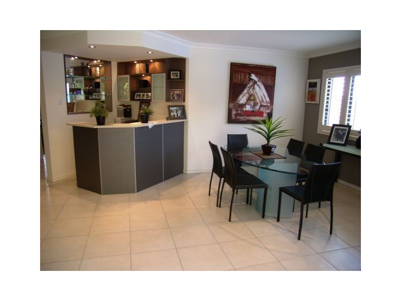 17 Lagos, Coombabah QLD 4216