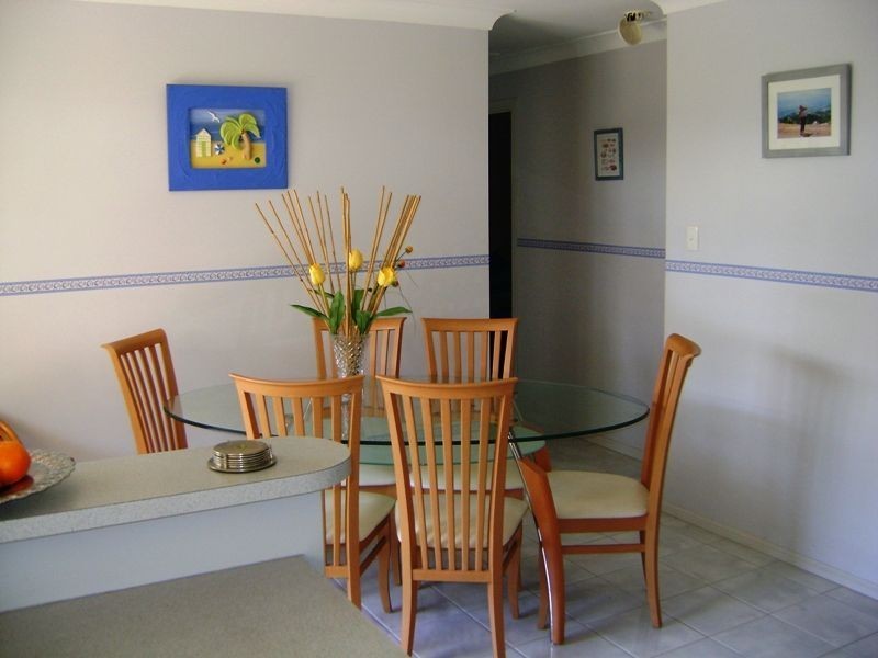 1/9A Middle Street, Labrador QLD 4215