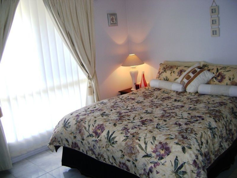 1/9A Middle Street, Labrador QLD 4215