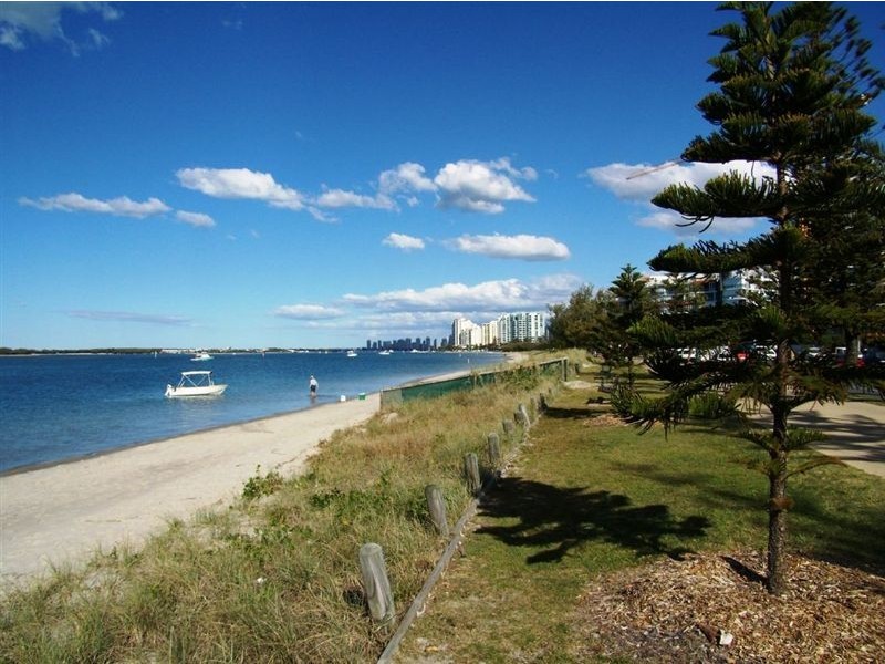 Biggera Waters QLD 4216