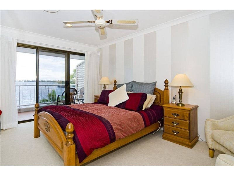 22/81 81 Boykambil Esplanade, Hope Island QLD 4212