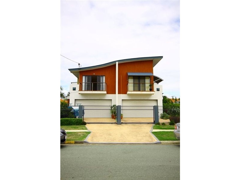 1/40 Markham, Runaway Bay QLD 4216