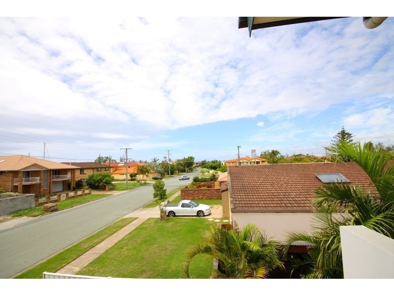 1/40 Markham, Runaway Bay QLD 4216