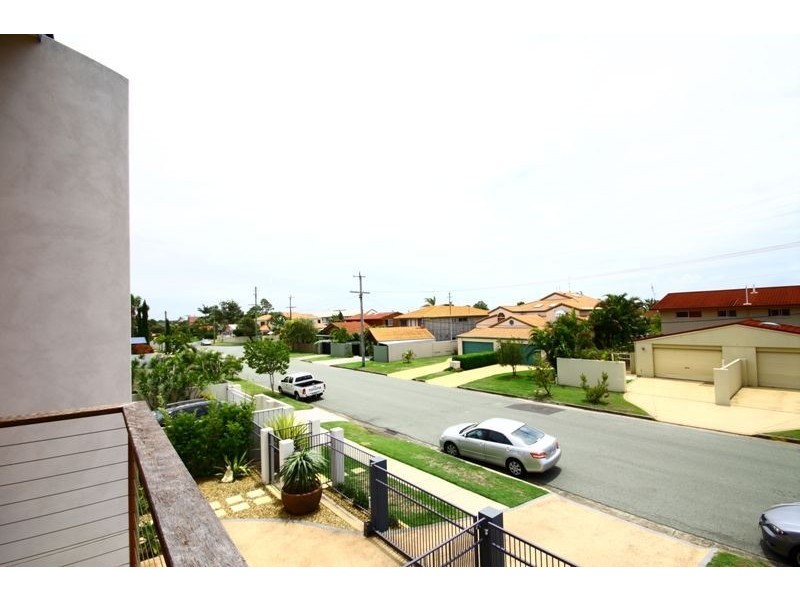 1/40 Markham, Runaway Bay QLD 4216