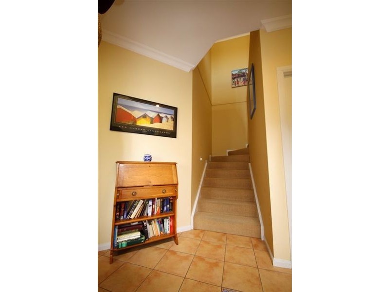 1/40 Markham, Runaway Bay QLD 4216