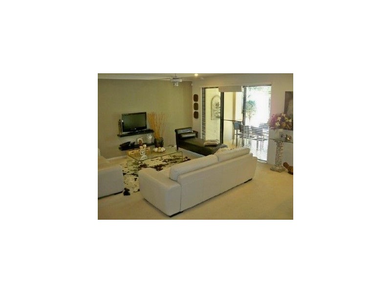 Hope Island QLD 4212