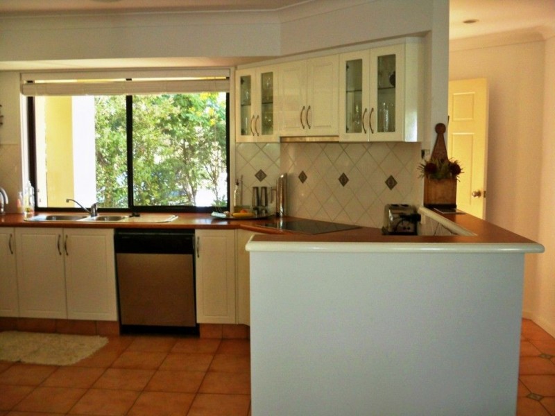 Hope Island QLD 4212