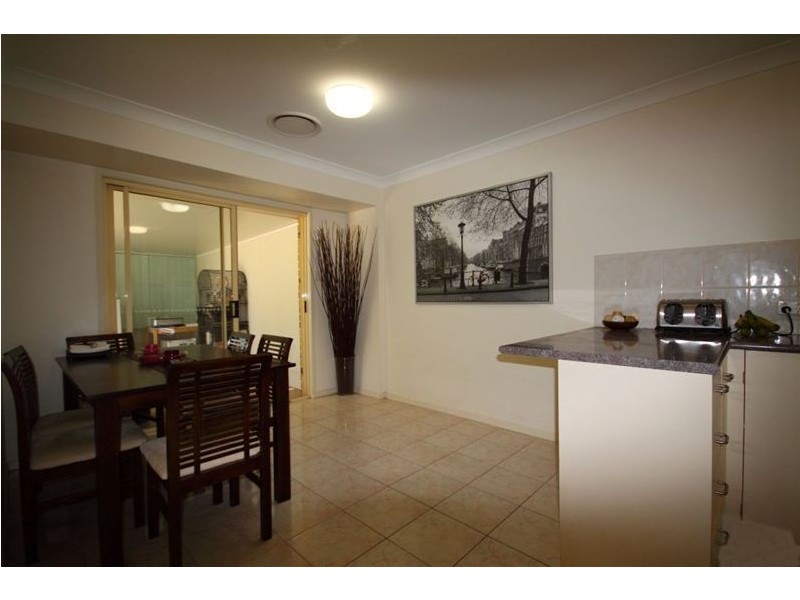 14 Plimsoll Pl, Helensvale QLD 4212