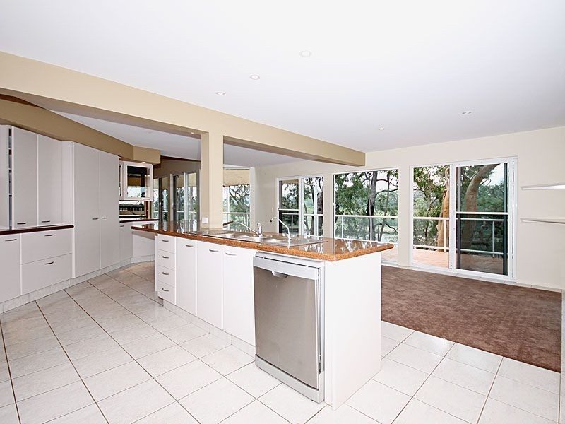 40 Chindrina Street, Hope Island QLD 4212