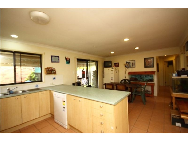 18 Seidler Ave, Coombabah QLD 4216