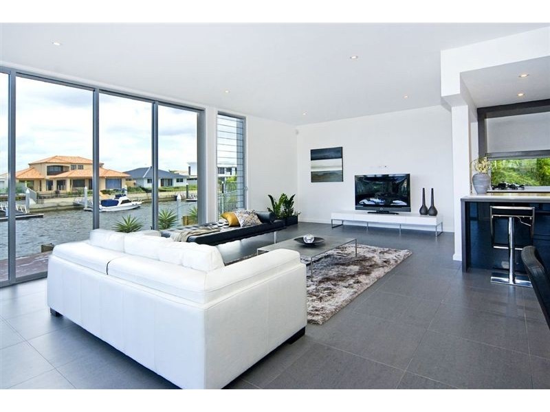 Biggera Waters QLD 4216