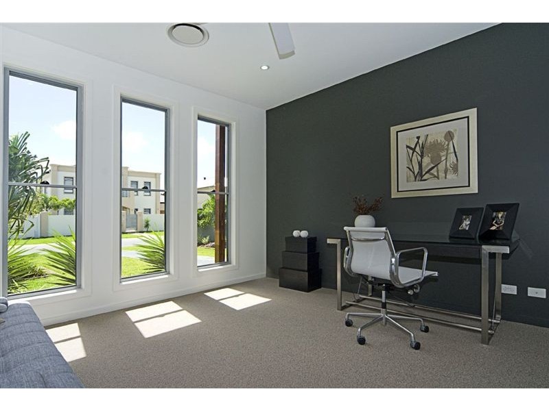 Biggera Waters QLD 4216