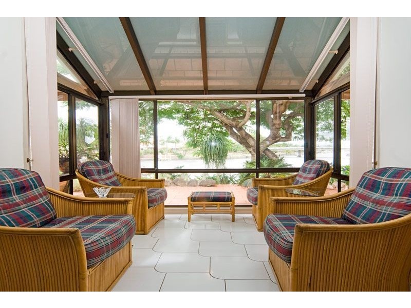 182 Morala Avenue, Runaway Bay QLD 4216