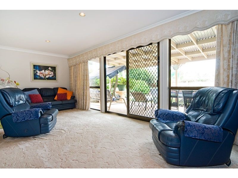 182 Morala Avenue, Runaway Bay QLD 4216