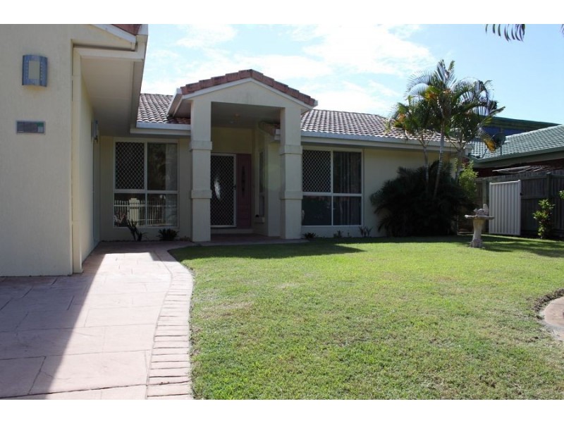 Hollywell QLD 4216