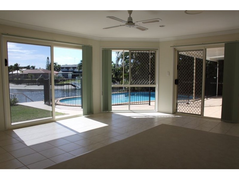 Hollywell QLD 4216