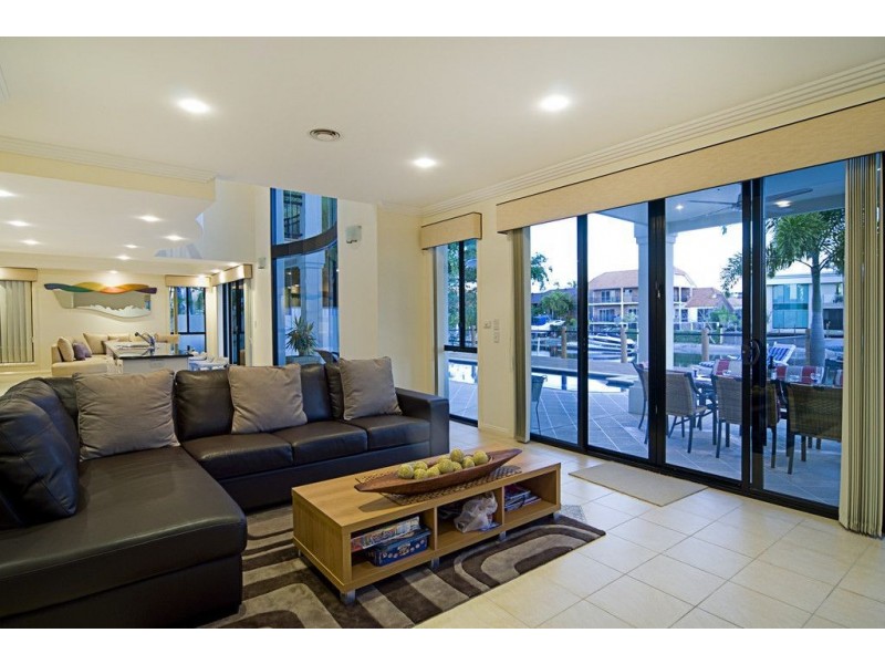 12 Van Diemen Place, Hollywell QLD 4216