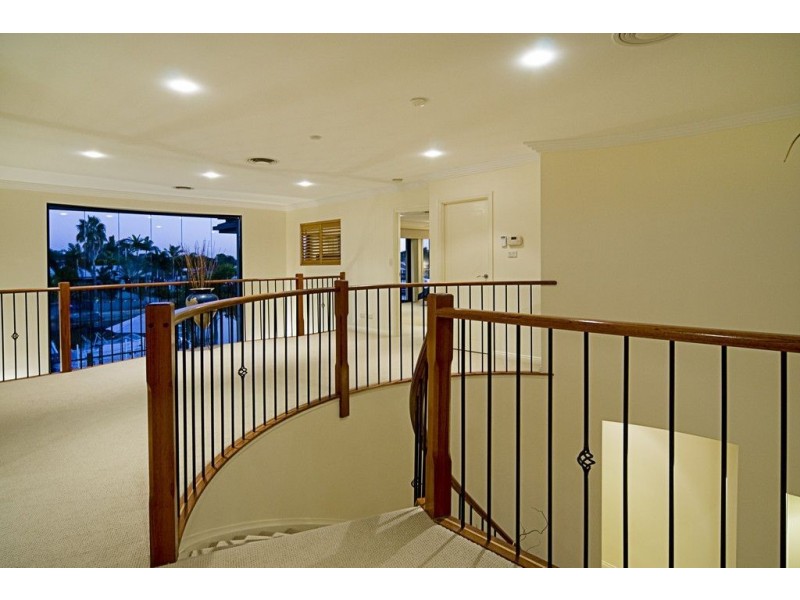 12 Van Diemen Place, Hollywell QLD 4216