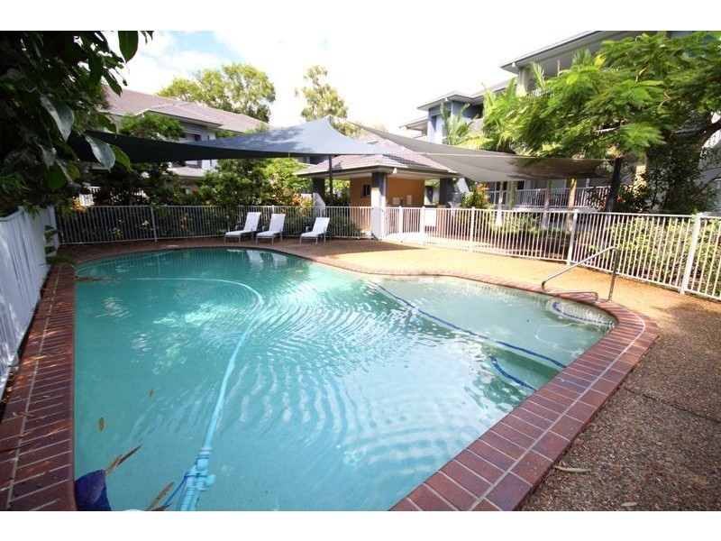 22/22 Oleander Avenue, Biggera Waters QLD 4216