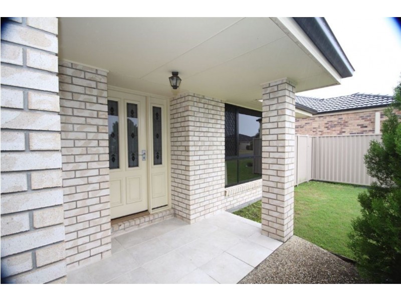 6 Costa Del Sol, Coombabah QLD 4216