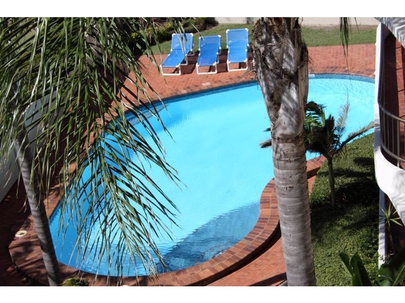 34/9 Bayview Street, Runaway Bay QLD 4216