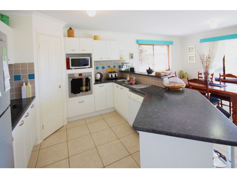 61 Codrington Cicuit, Pacific Pines QLD 4211