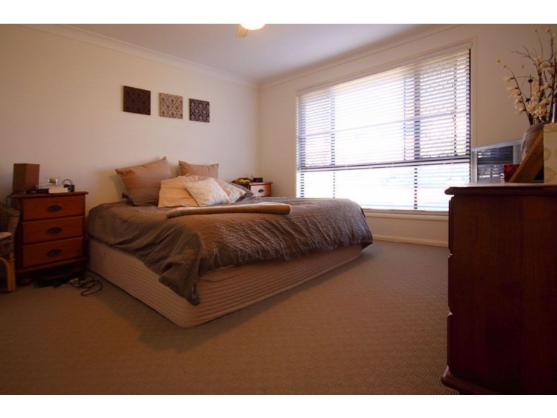 61 Codrington Cicuit, Pacific Pines QLD 4211