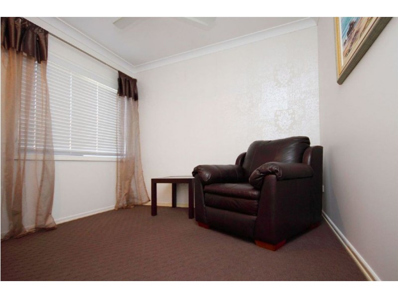 43 Ballybunyon Crescent, Hope Island QLD 4212