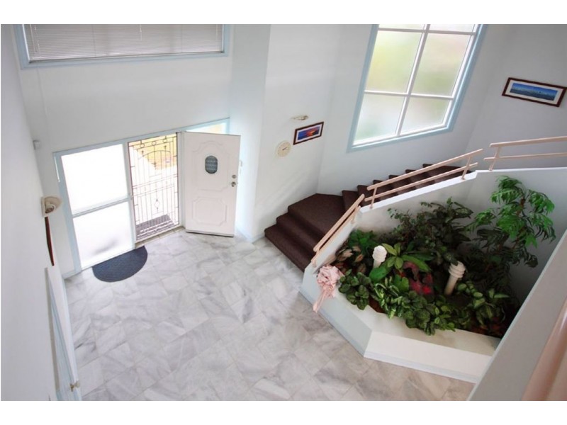 136 Sundance Way, Runaway Bay QLD 4216