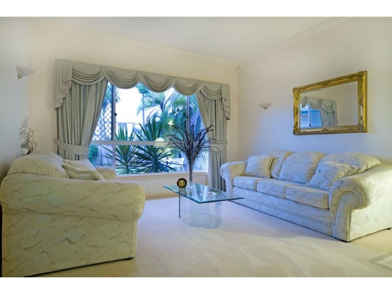 123 Sundance Way, Runaway Bay QLD 4216