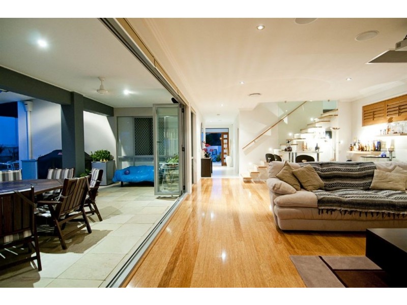 45 Costa Del Sol, Coombabah QLD 4216