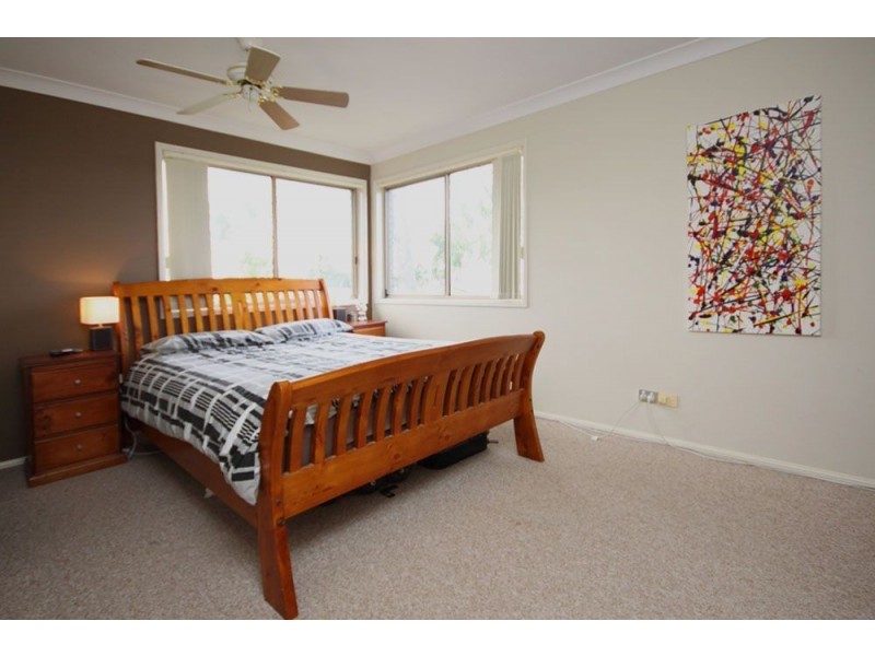 40/601 Pine Ridge Rd, Biggera Waters QLD 4216