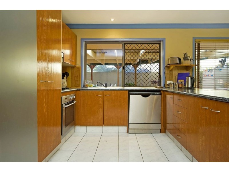 12 Plimsoll Place, Helensvale QLD 4212