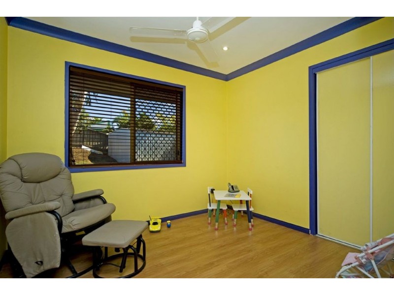 12 Plimsoll Place, Helensvale QLD 4212