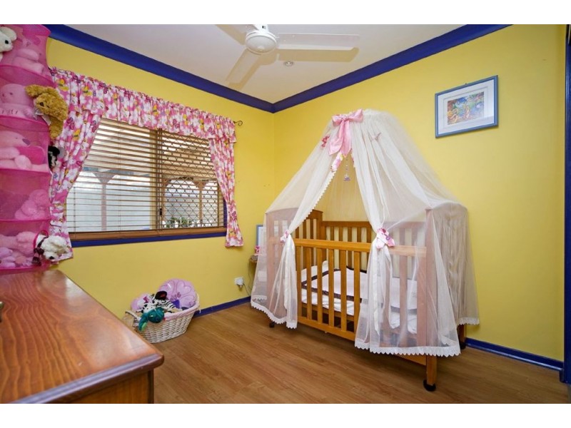 12 Plimsoll Place, Helensvale QLD 4212