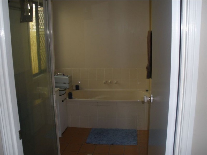 14 Bernini, Coombabah QLD 4216