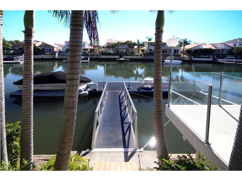 161 Pebble Beach Drive, Runaway Bay QLD 4216