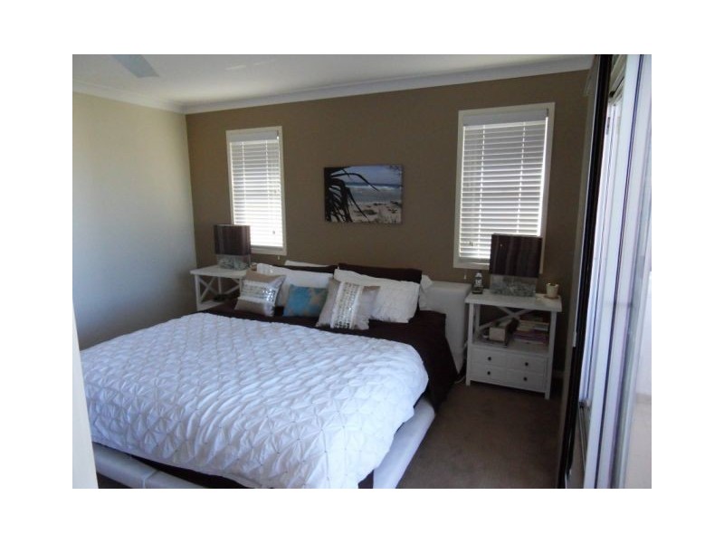 b/82 Compass, Biggera Waters QLD 4216