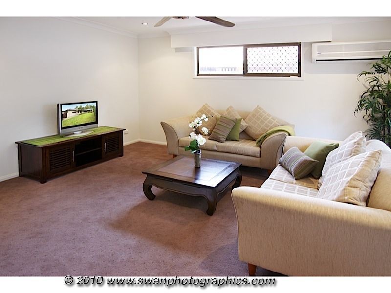 116 Columbus, Hollywell QLD 4216