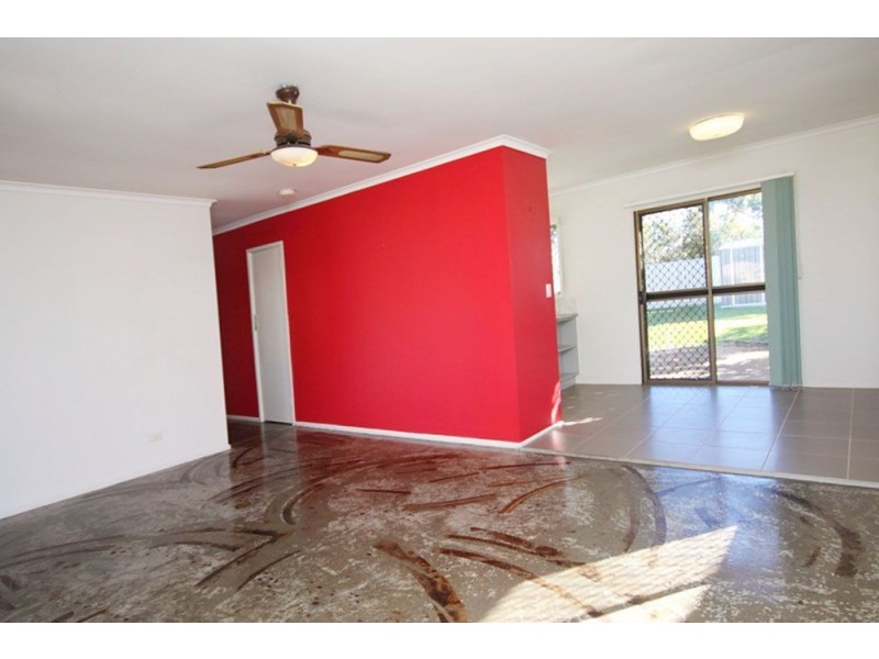 26 Jacaranda Avenue, Hollywell QLD 4216