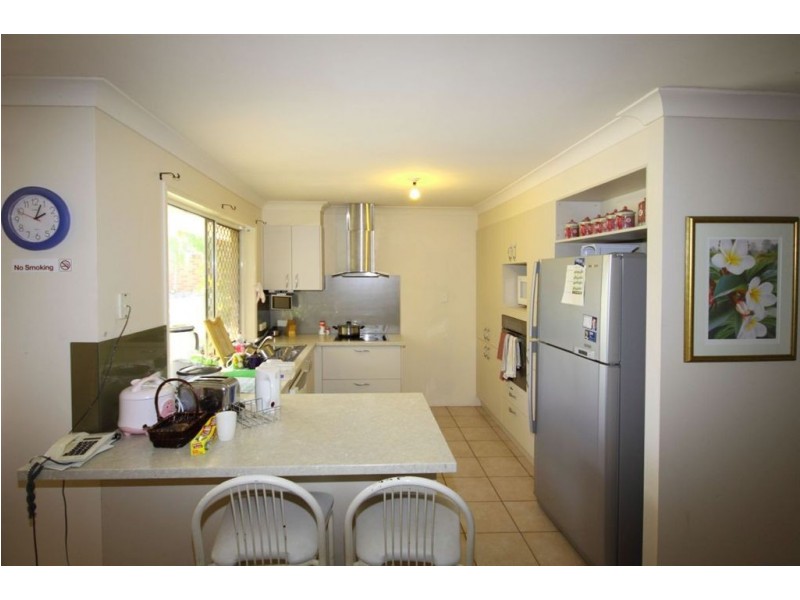 21 Forest Hills Crt, Parkwood QLD 4214