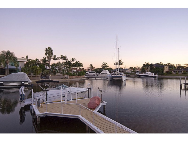 12 Van Diemen Place, Runaway Bay QLD 4216