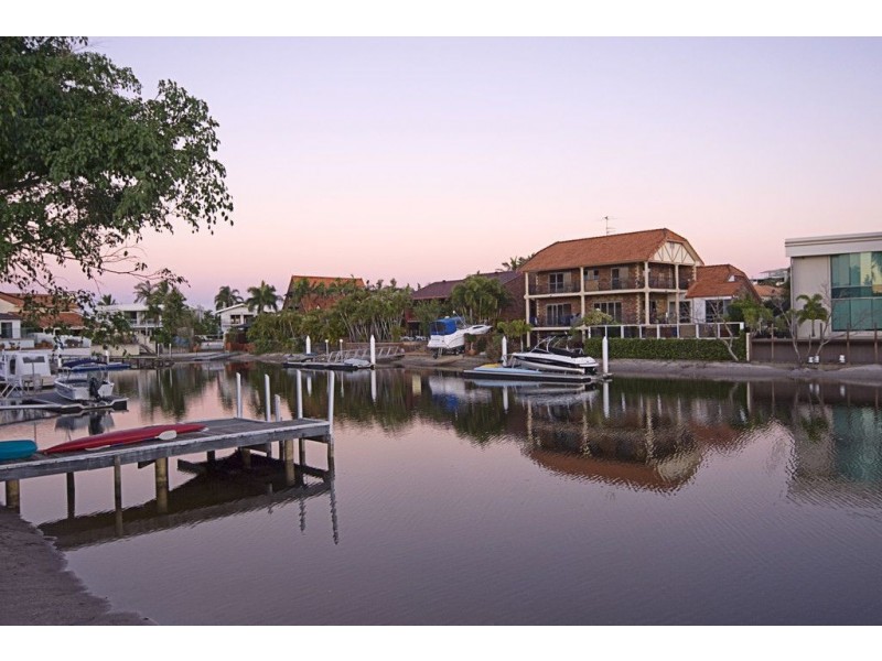 12 Van Diemen Place, Runaway Bay QLD 4216