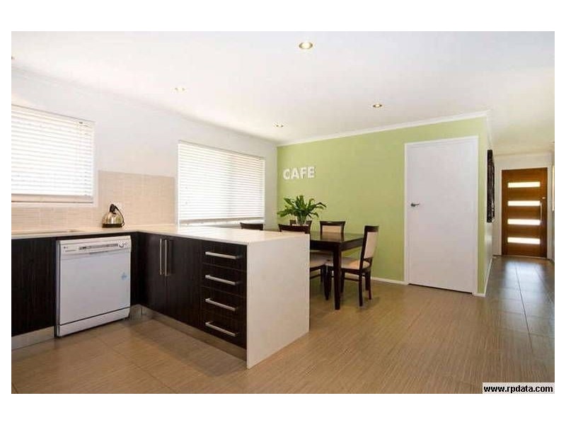 14 Deagon, Runaway Bay QLD 4216